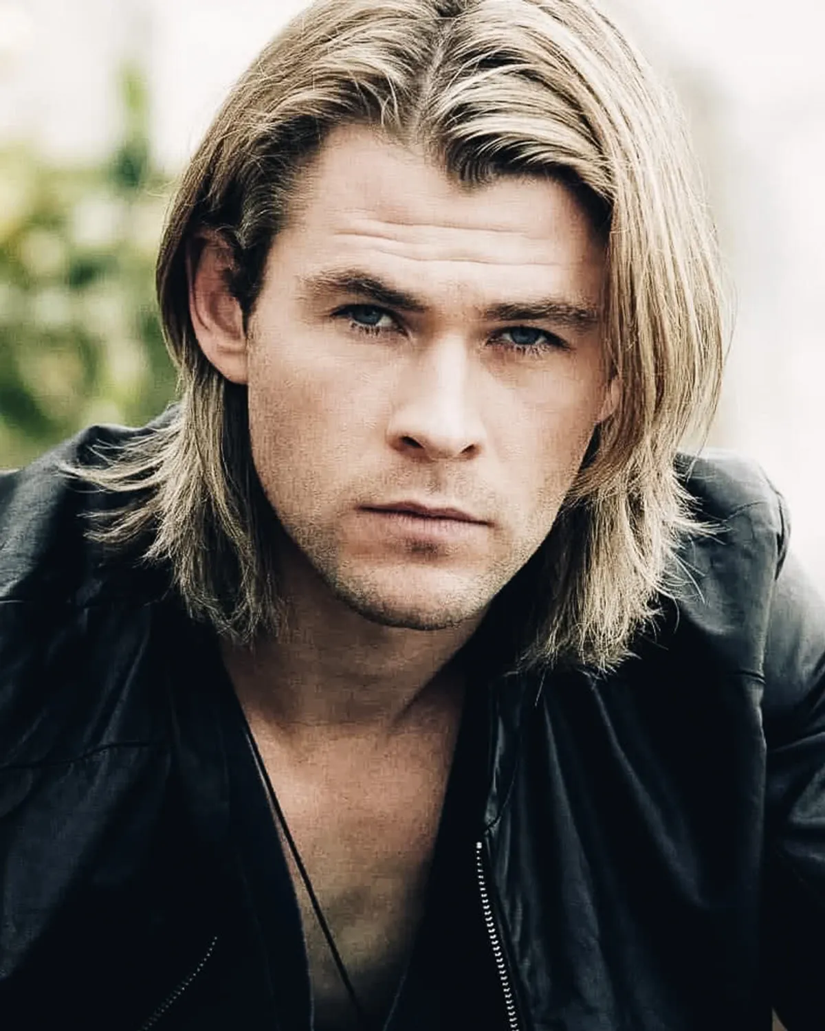 The 10 Best Haircuts for Men With Straight Hair